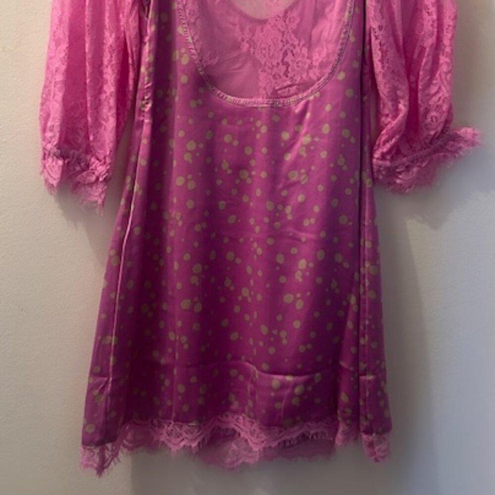 Free People About That Mini Barbie Pink Lace Polka Dot V Neck Mini Dress NWT - Picture 16 of 16